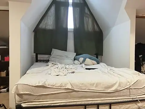 Julian wins online show from 02/13/25, 09:20