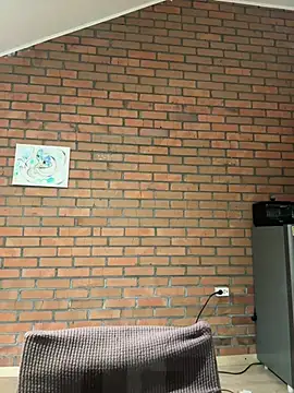 Julian wins online show from 03/20/25, 08:19