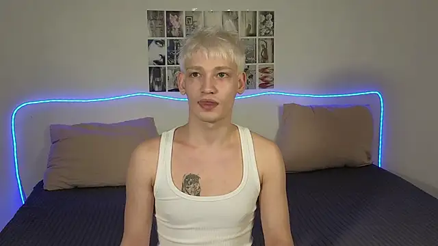 Snapshot of Julian_wins chatting on 03/04/26, 02:34 Julian wins online show from 03/04/26, 02:34