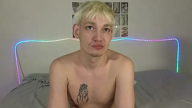 Snapshot of Julian_wins chatting on 03/22/26, 12:52 Julian wins online show from 03/22/26, 12:52