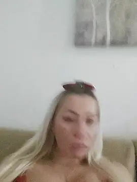 visnjica online show from 12/18/25, 06:25