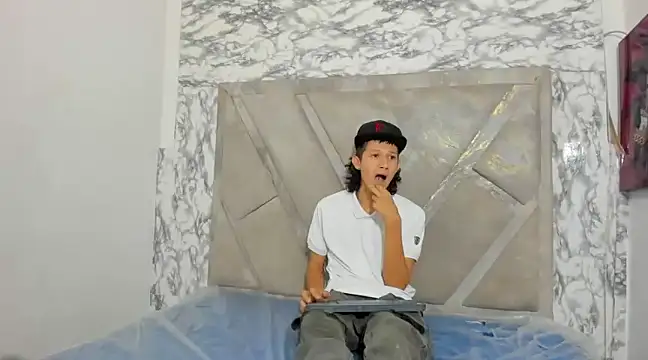 LucioDelDuque online show from 02/20/25, 04:14