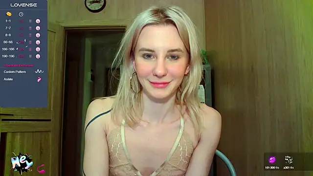 Snapshot of Caramel_piegirl chatting on 02/09/25, 10:00 Caramel piegirl online show from 02/09/25, 10:00