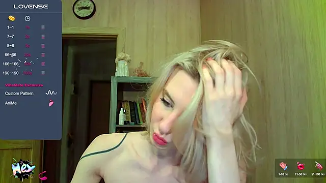 Snapshot of Caramel_piegirl chatting on 02/24/25, 07:52 Caramel piegirl online show from 02/24/25, 07:52