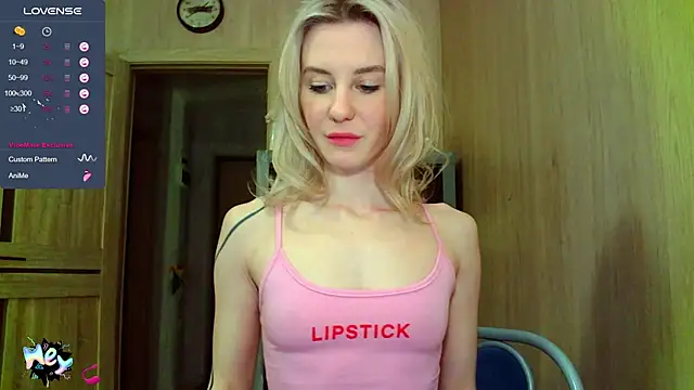 Snapshot of Caramel_piegirl chatting on 03/01/25, 07:26 Caramel piegirl online show from 03/01/25, 07:26