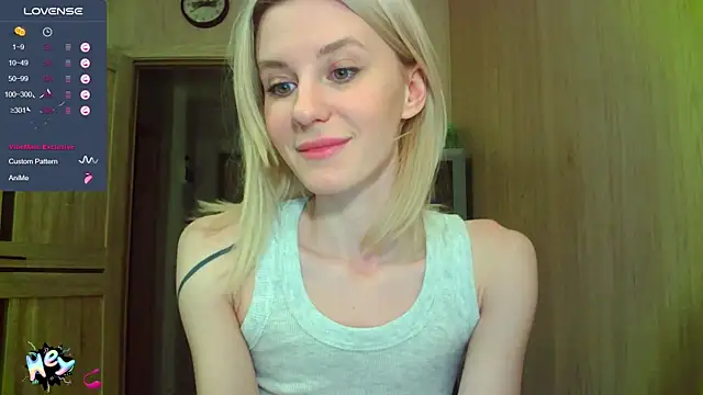 Snapshot of Caramel_piegirl chatting on 03/06/25, 12:00 Caramel piegirl online show from 03/06/25, 12:00