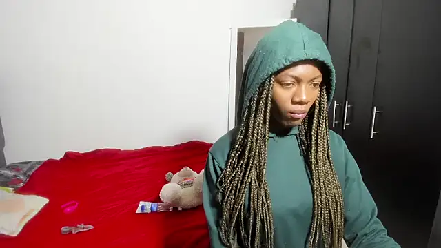 enyelsalas2 online show from 12/04/25, 01:59