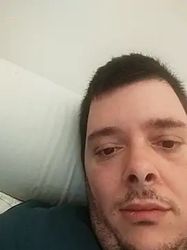 Snapshot of maksimovic chatting on 03/03/25, 11:35 maksimovic online show from 03/03/25, 11:35