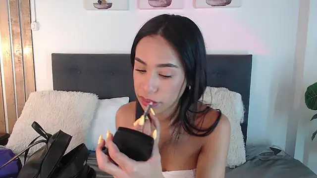 Snapshot of melissa_becraft chatting on 09/25/25, 08:01 melissa becraft online show from 09/25/25, 08:01