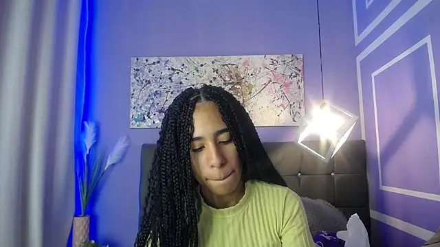 Snapshot of melissa_becraft chatting on 11/19/25, 02:44 melissa becraft online show from 11/19/25, 02:44