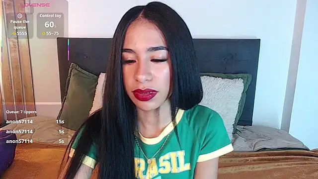 Snapshot of melissa_becraft chatting on 12/05/25, 01:36 melissa becraft online show from 12/05/25, 01:36