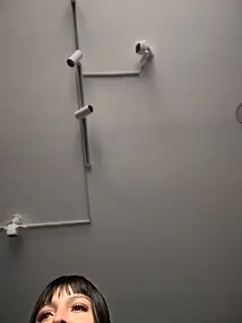 Snapshot of Dulce__Boyd chatting on 10/15/25, 01:44 Dulce  Boyd online show from 10/15/25, 01:44