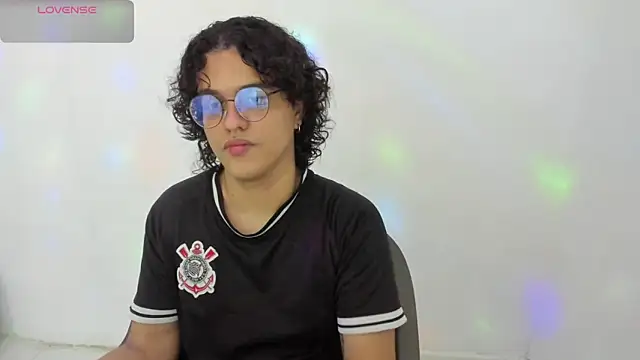 Snapshot of Diane_blossom chatting on 11/08/25, 12:55 Diane blossom online show from 11/08/25, 12:55