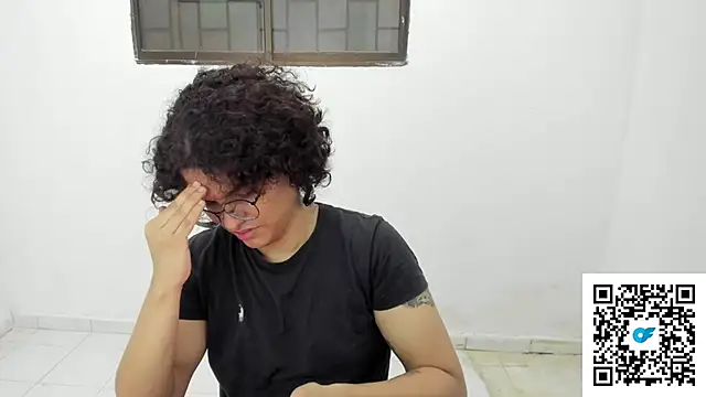 Snapshot of Diane_blossom chatting on 11/15/25, 08:49 Diane blossom online show from 11/15/25, 08:49