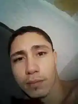 shuelldin online show from 03/11/25, 09:04