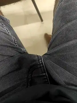 Snapshot of Tamil_small_cock chatting on 03/29/26, 03:45 Tamil small cock online show from 03/29/26, 03:45