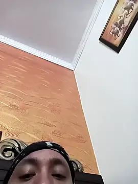 innocentboy1987 online show from 02/12/25, 12:58