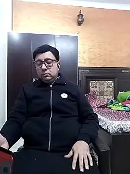 innocentboy1987 online show from 03/03/25, 08:49