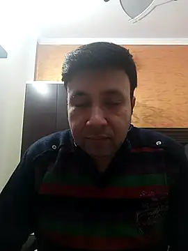 innocentboy1987 online show from 12/02/25, 05:02