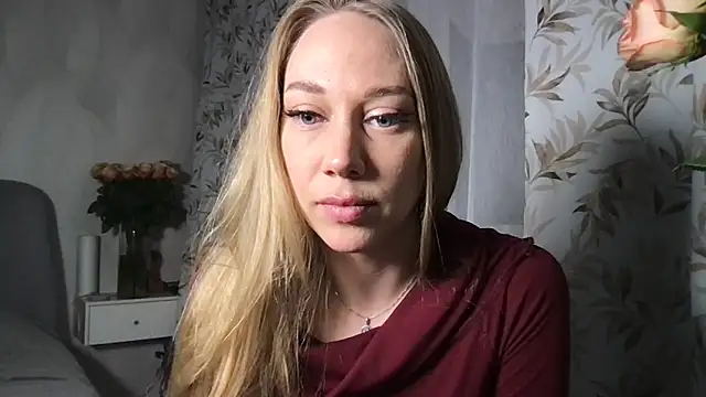 Snapshot of Engel_13 chatting on 02/20/25, 08:03 Engel 13 online show from 02/20/25, 08:03