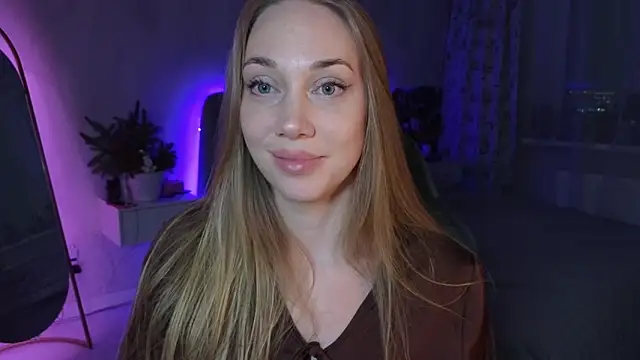 Snapshot of Engel_13 chatting on 01/14/26, 08:58 Engel 13 online show from 01/14/26, 08:58