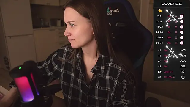 alexa feels  online show from 09/25/25, 04:11