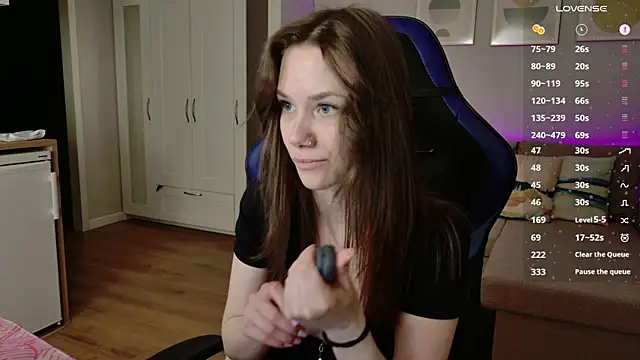 alexa feels  online show from 04/08/26, 04:29