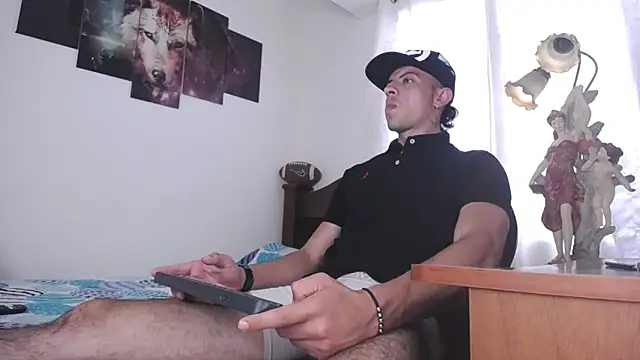 Snapshot of Bull_Xvi chatting on 11/20/25, 07:46 Bull Xvi online show from 11/20/25, 07:46