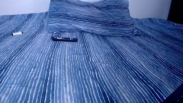 Snapshot of Bull_Xvi chatting on 03/26/26, 09:09 Bull Xvi online show from 03/26/26, 09:09