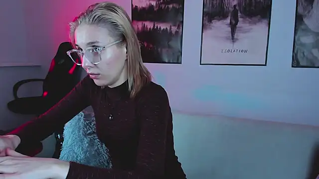 PhilippaAdamas online show from 02/13/25, 05:48