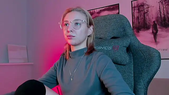 PhilippaAdamas online show from 02/22/25, 05:44