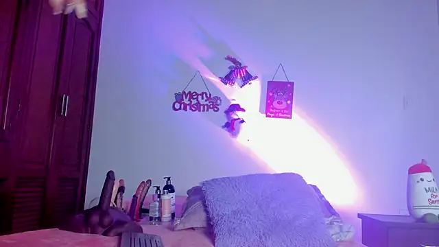 alejandra-cortes online show from 12/17/25, 11:05