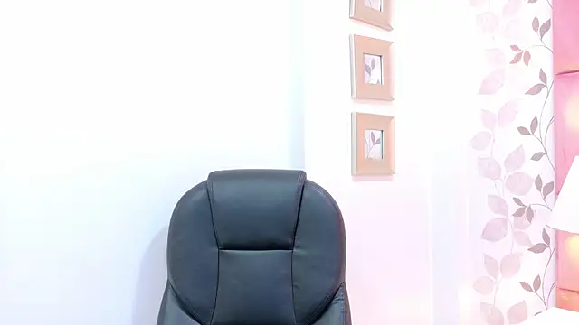 Snapshot of ArianaFranco chatting on 05/01/26, 01:16 ArianaFranco online show from 05/01/26, 01:16