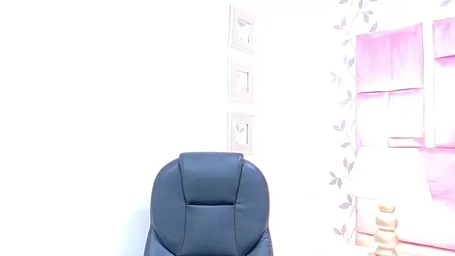Snapshot of ArianaFranco chatting on 05/02/26, 11:32 ArianaFranco online show from 05/02/26, 11:32