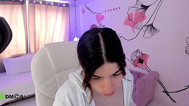 Isabela Fiorelli online show from 07/02/26, 02:23