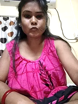 Snapshot of BOLDBEAUTY09 chatting on 02/15/25, 11:17 BOLDBEAUTY09 online show from 02/15/25, 11:17