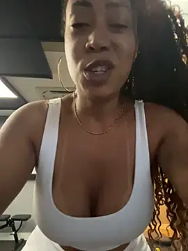 dianagolley420 online show from 02/26/25, 09:48