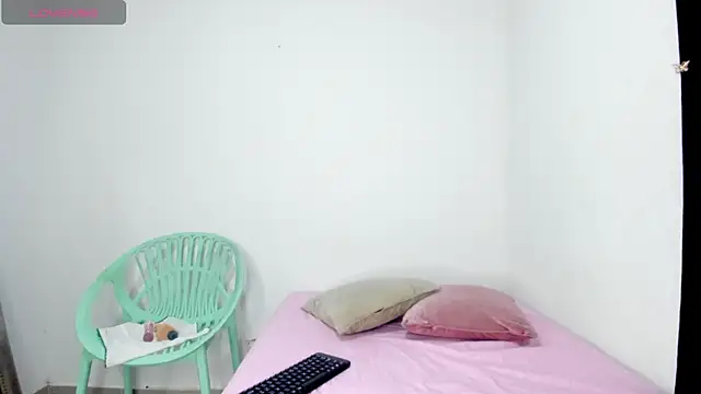 Olivia Stevens online show from 05/02/26, 08:47