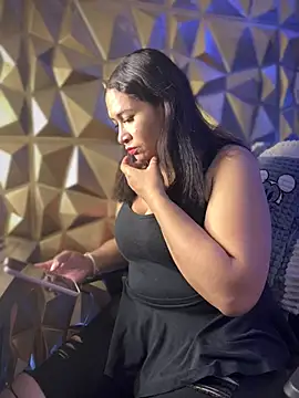 Carola-Ross online show from 02/08/25, 11:13