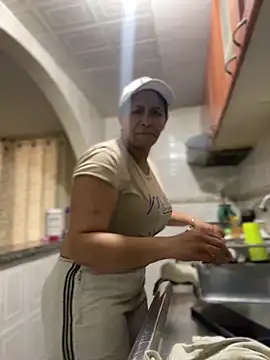 Carola-Ross online show from 02/02/26, 05:55