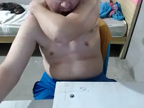 Snapshot of PECHO100 chatting on 03/18/25, 10:46 PECHO100 online show from 03/18/25, 10:46