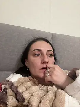 Snapshot of Miroslava1247 chatting on 03/12/26, 07:20 Miroslava1247 online show from 03/12/26, 07:20