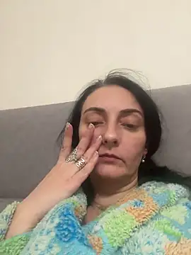 Snapshot of Miroslava1247 chatting on 03/21/26, 04:43 Miroslava1247 online show from 03/21/26, 04:43