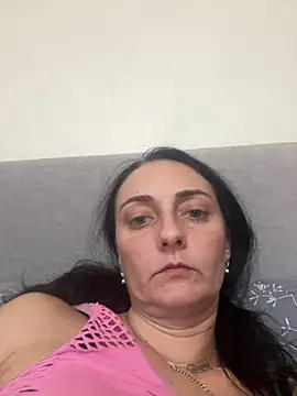 Snapshot of Miroslava1247 chatting on 04/05/26, 04:04 Miroslava1247 online show from 04/05/26, 04:04