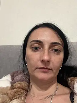 Snapshot of Miroslava1247 chatting on 04/26/26, 06:27 Miroslava1247 online show from 04/26/26, 06:27