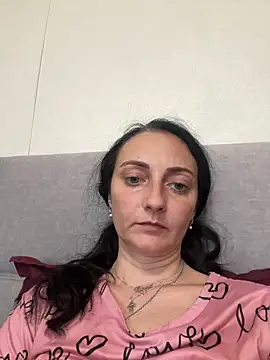 Snapshot of Miroslava1247 chatting on 05/13/26, 09:50 Miroslava1247 online show from 05/13/26, 09:50