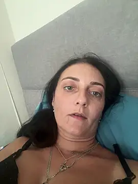 Snapshot of Miroslava1247 chatting on 06/28/26, 09:37 Miroslava1247 online show from 06/28/26, 09:37