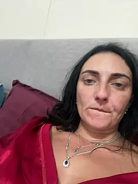 Snapshot of Miroslava1247 chatting on 07/06/26, 08:11 Miroslava1247 online show from 07/06/26, 08:11