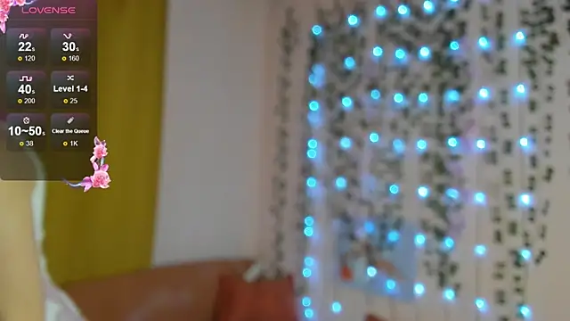 EvelinaLuu online show from 11/27/25, 02:24