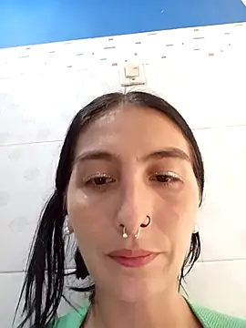 Snapshot of single_mother_indecent chatting on 10/11/25, 03:21 single mother indecent online show from 10/11/25, 03:21